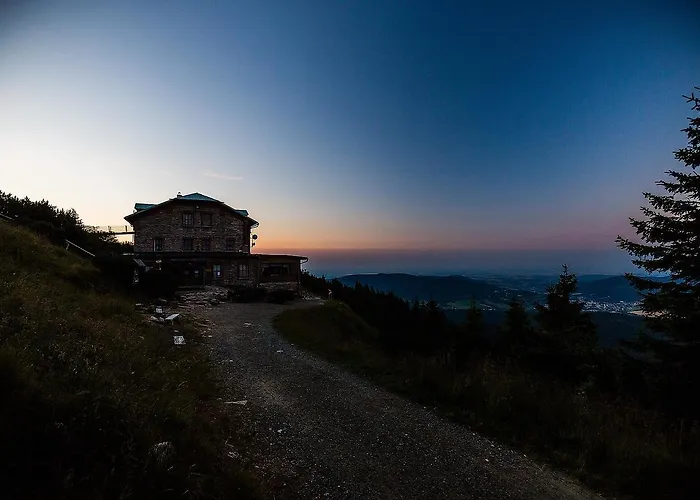Szálloda Jiriho Na Seraku